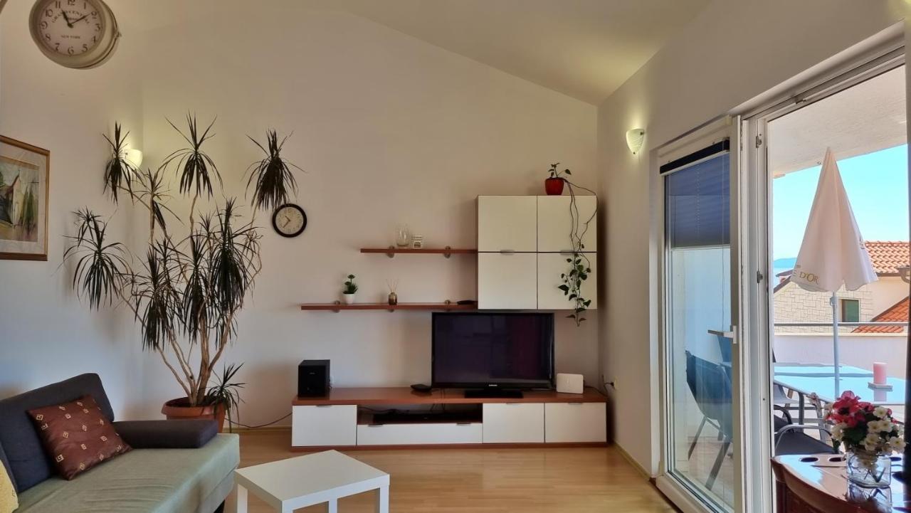 Apartments Gajo 奥米什 外观 照片