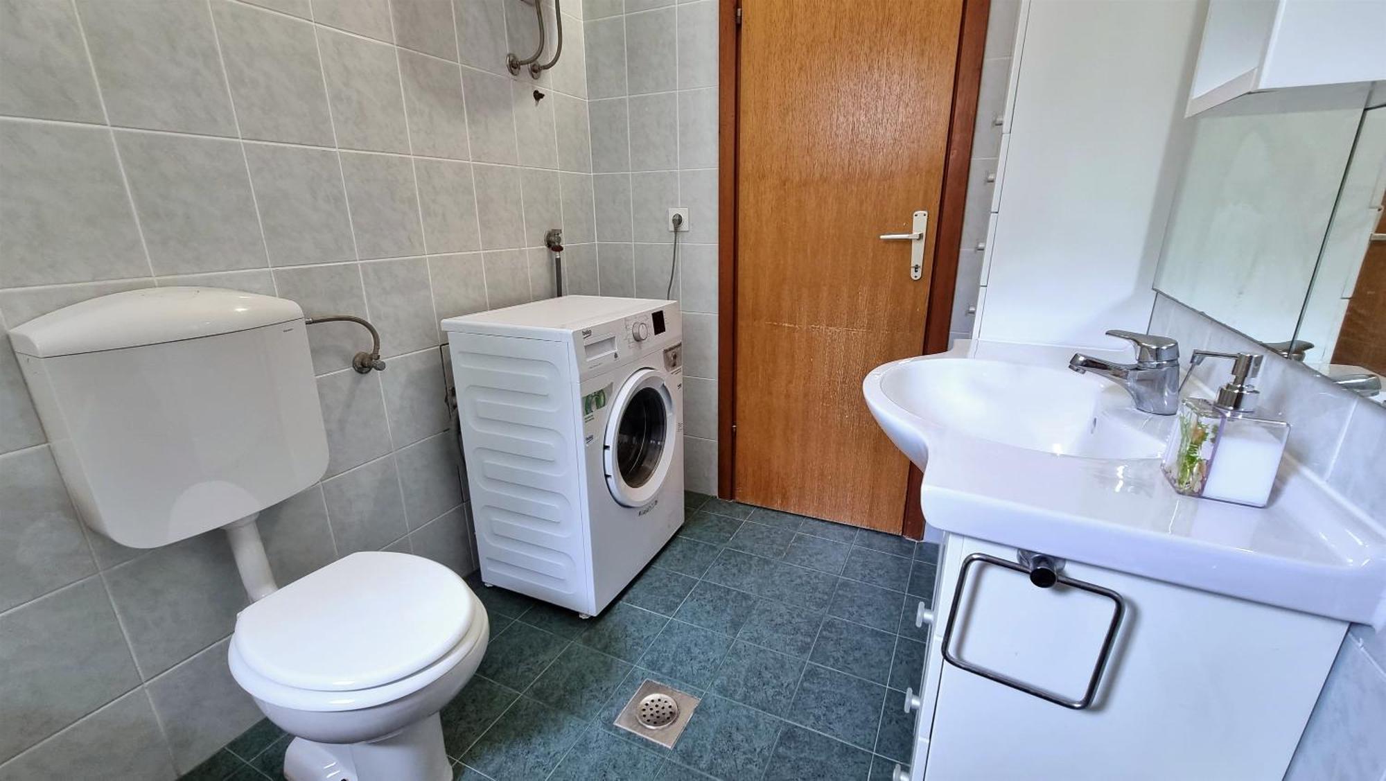 Apartments Gajo 奥米什 客房 照片